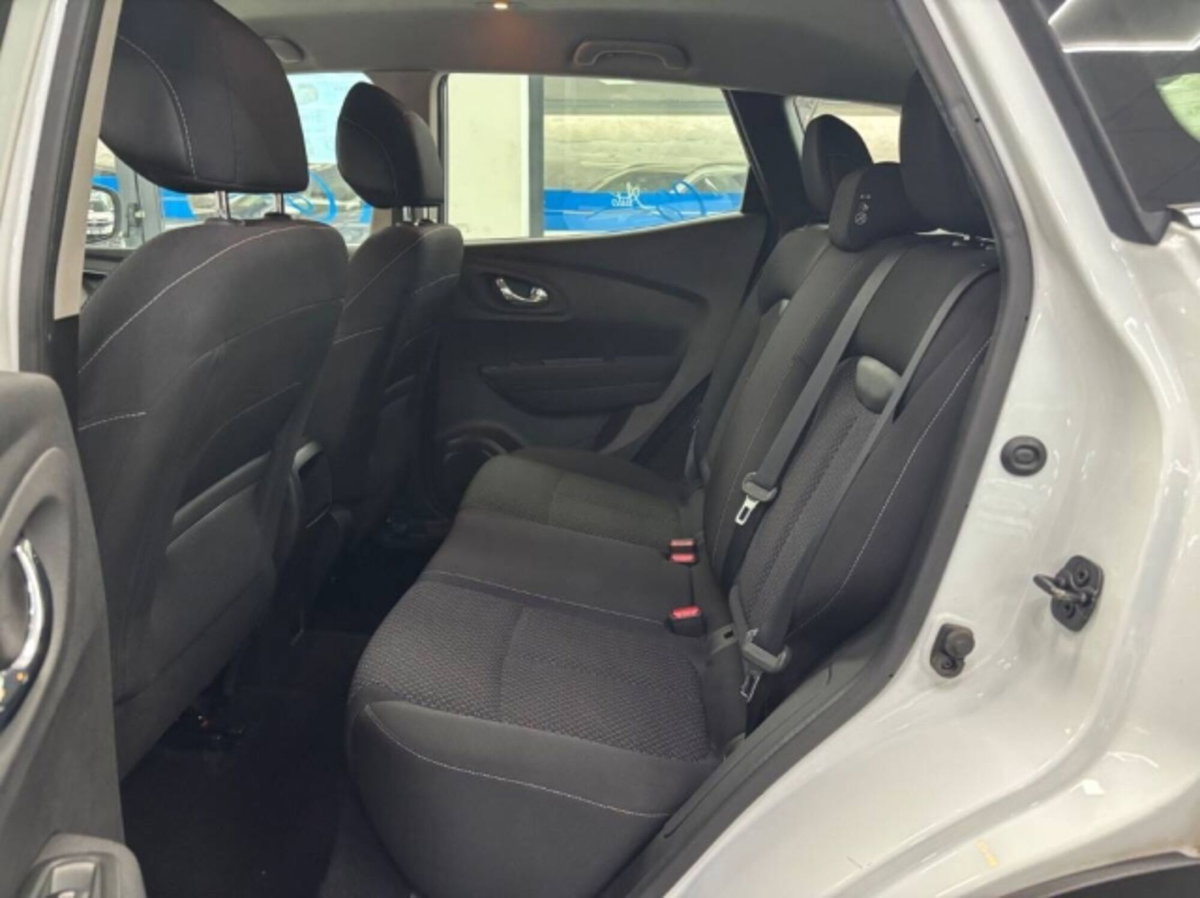 Renault Kadjar 8V 110CV Energy Hypnotic (13)