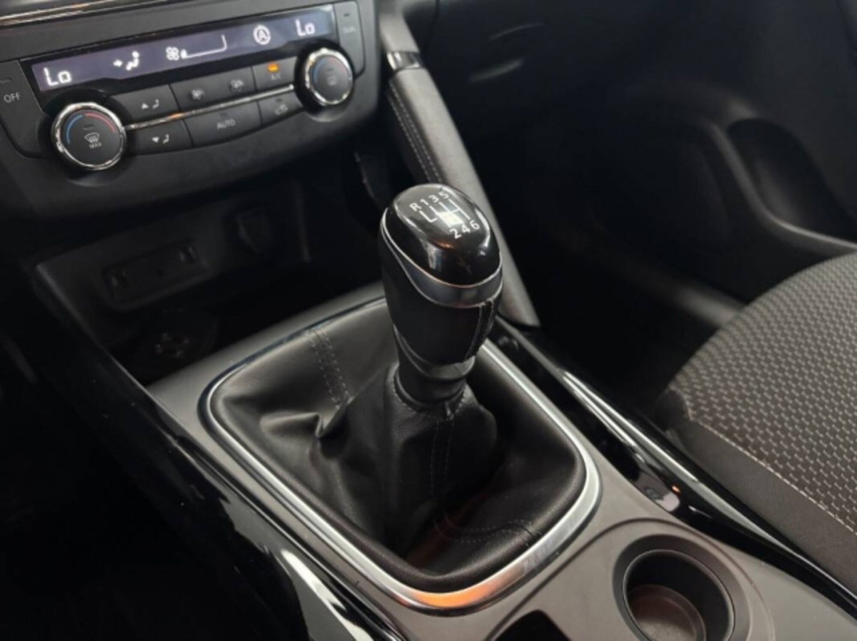 Renault Kadjar 8V 110CV Energy Hypnotic (19)