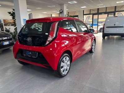 Toyota Aygo 1.0 12V VVT-i 5 porte (6)