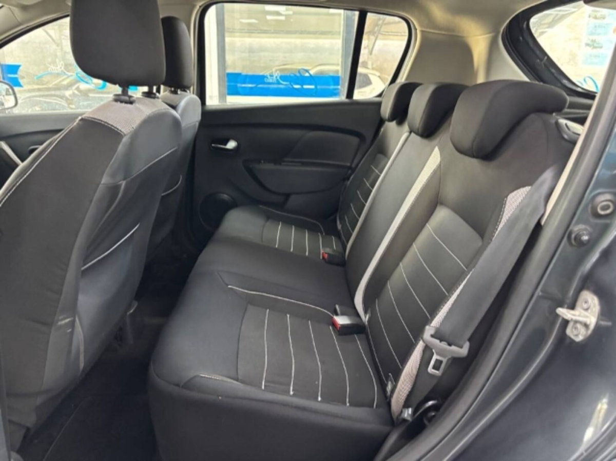 Dacia Sandero Stepway 1.5 Blue dCi 95 CV Techroad (11)