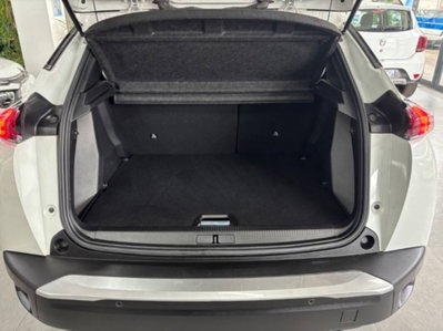 Peugeot 2008 PureTech 100 S&S Allure Pack (11)