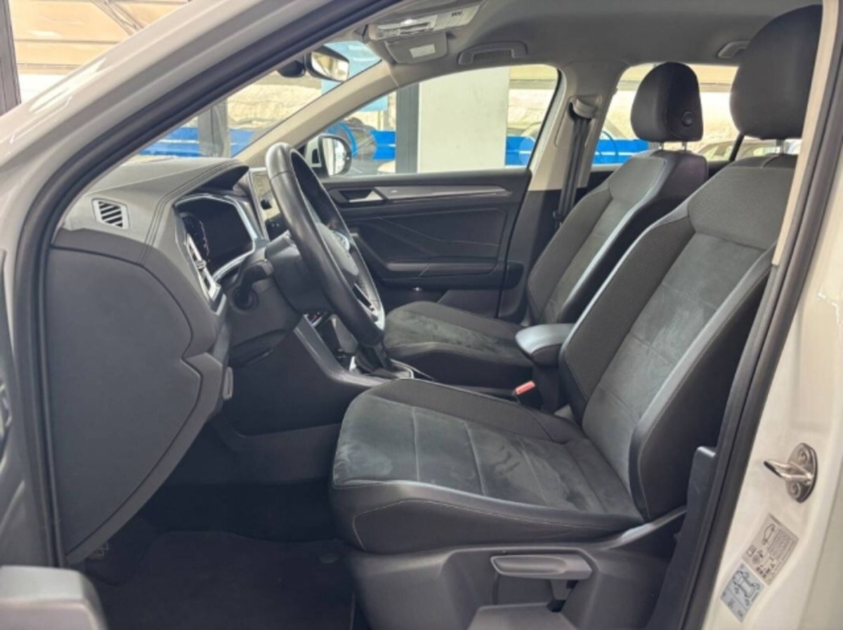 Volkswagen T-Roc 2.0 tdi Style 115cv (16)