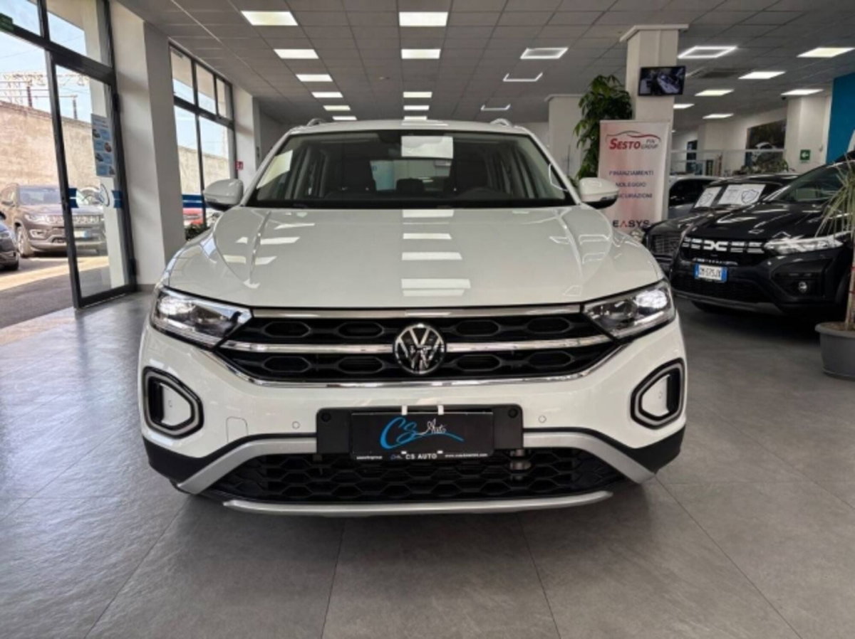 Volkswagen T-Roc 2.0 tdi Style 115cv (2)