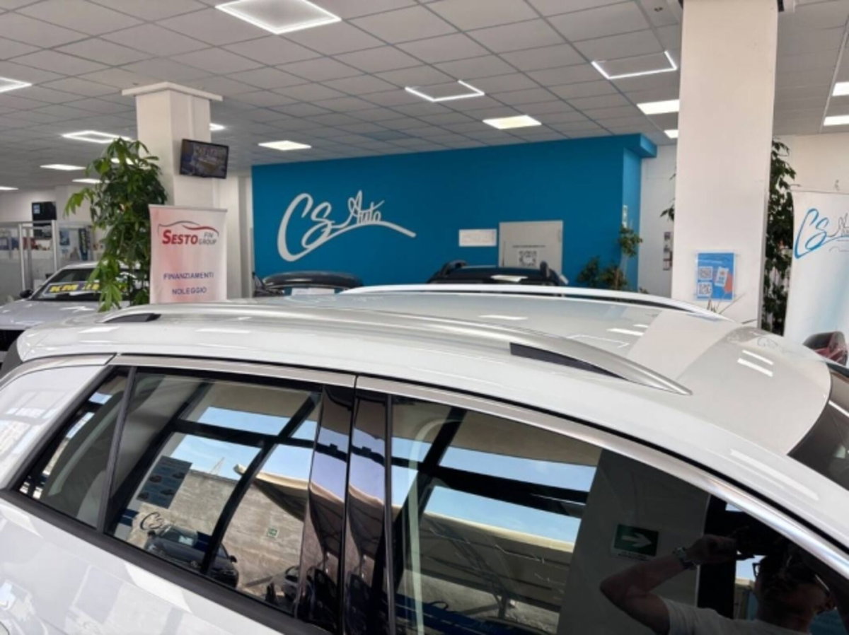Volkswagen T-Roc 2.0 tdi Style 115cv (8)