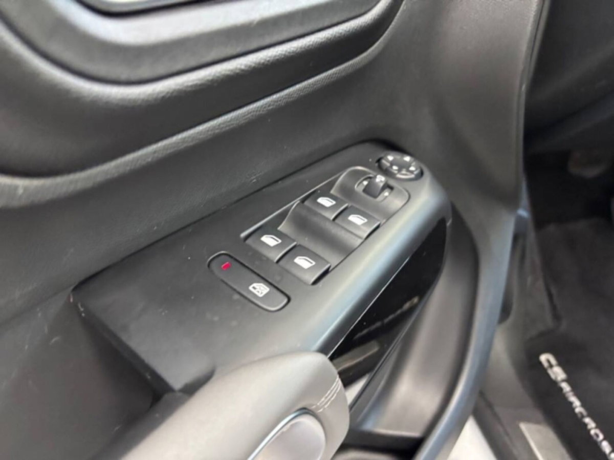 Citroen C5 Aircross Aircross BlueHDi 180 S&S EAT8 Shine (13)