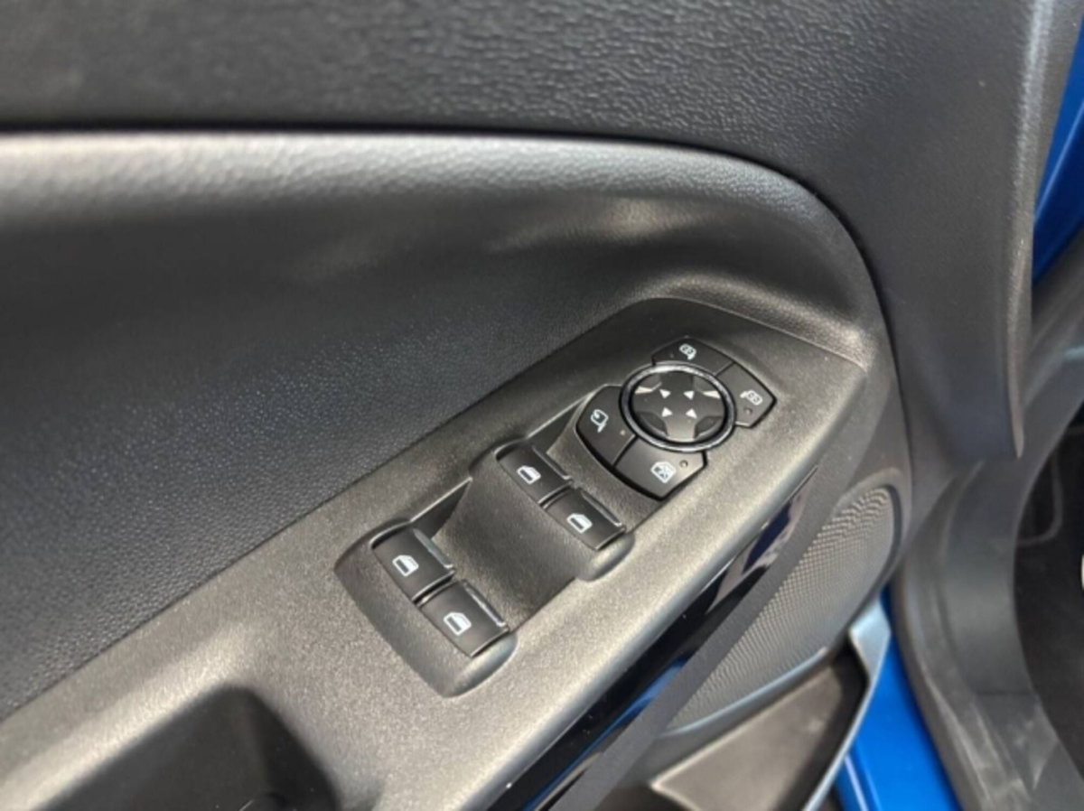 Ford EcoSport 1.0 EcoBoost 125 CV Start&Stop Active (13)
