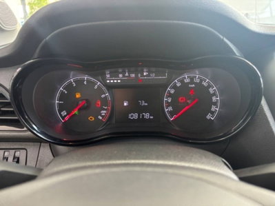 Opel Karl 1.0 75 CV (13)