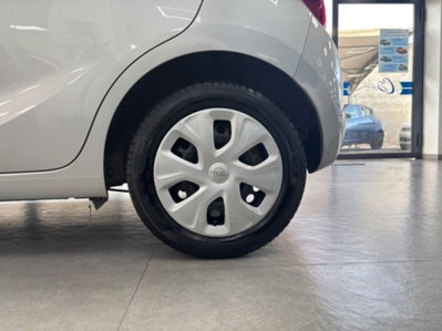 Opel Karl 1.0 75 CV (8)