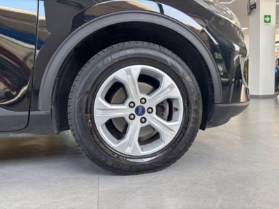 Ford Kuga 2.0 EcoBlue Hybrid 150 CV 2WD (8)