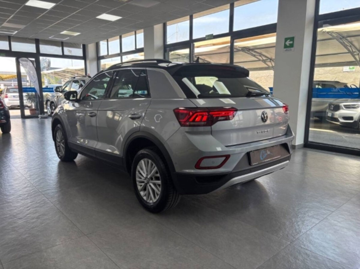 Volkswagen T-Roc 2.0 tdi Life 150cv dsg (4)