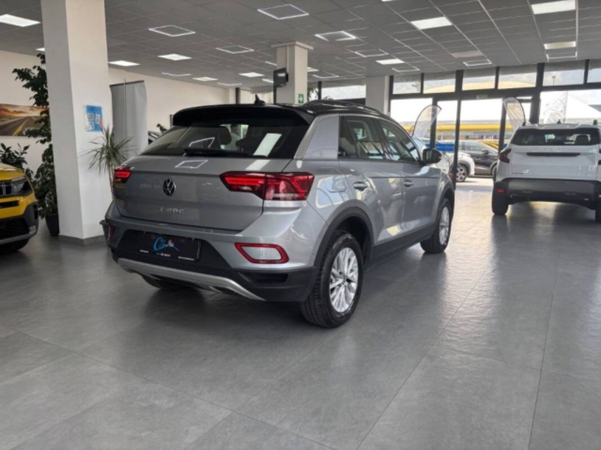 Volkswagen T-Roc 2.0 tdi Life 150cv dsg (6)