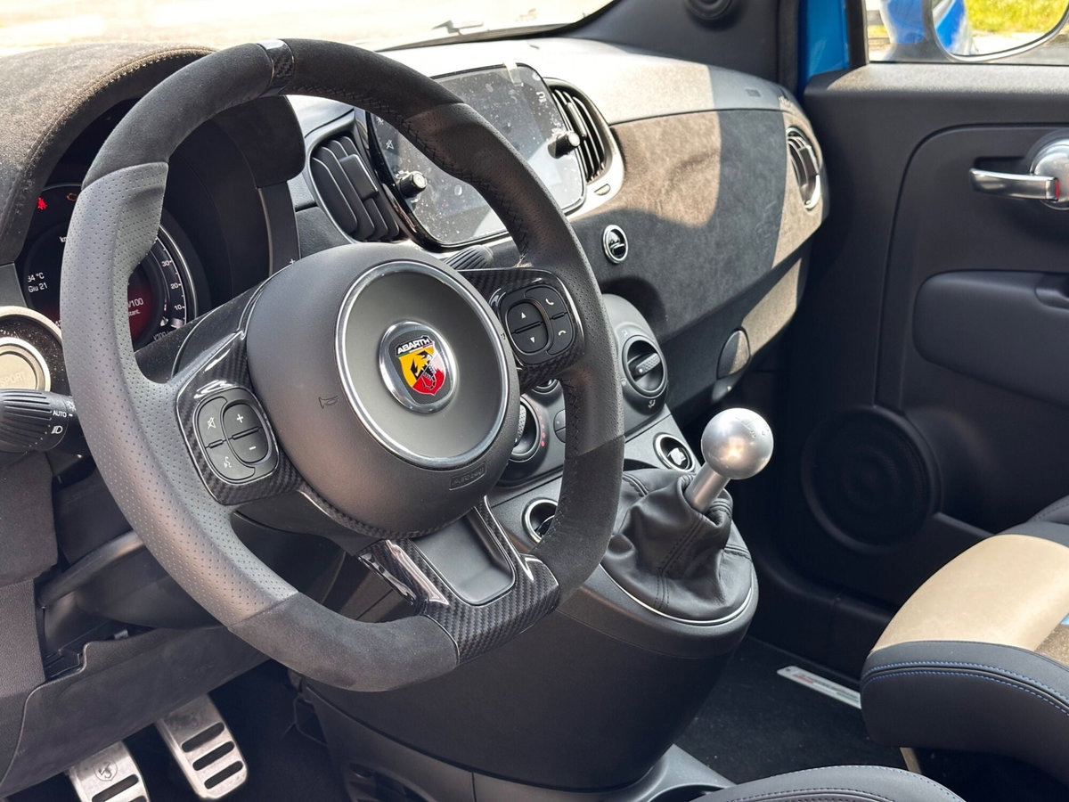 Abarth 695 695 1.4 Turbo T-Jet 180 CV Tributo 131 Rally (15)