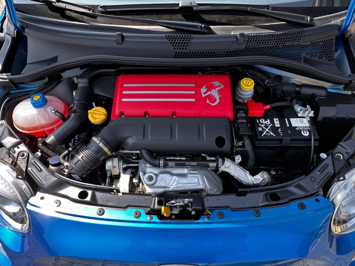 Abarth 695 695 1.4 Turbo T-Jet 180 CV Tributo 131 Rally (17)