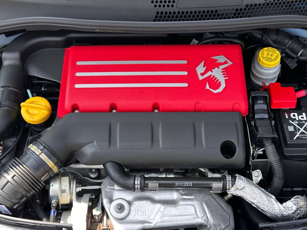 Abarth 695 695 1.4 Turbo T-Jet 180 CV Tributo 131 Rally (18)