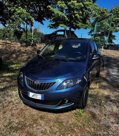 Lancia Ypsilon 1.0 FireFly 5 porte S&S Hybrid Gold Plus usata