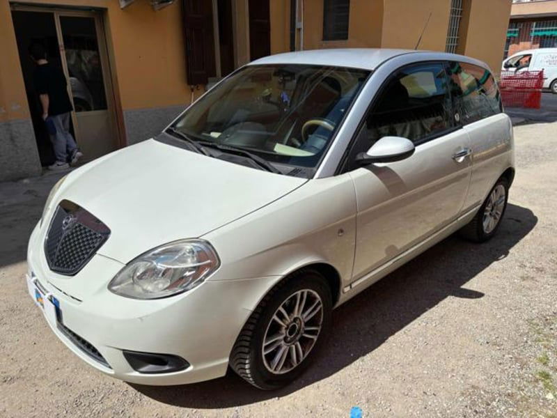 Lancia Ypsilon 1.4 Oro Ecochic GPL