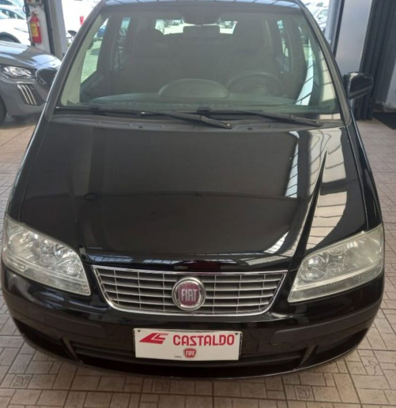 Fiat Idea 1.4 16V Active