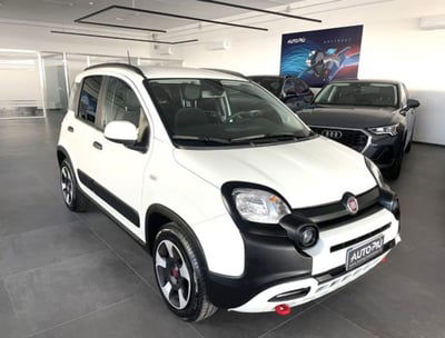 Fiat Panda Cross 1.0 firefly hybrid Cross s&s 70cv 5p.ti usata