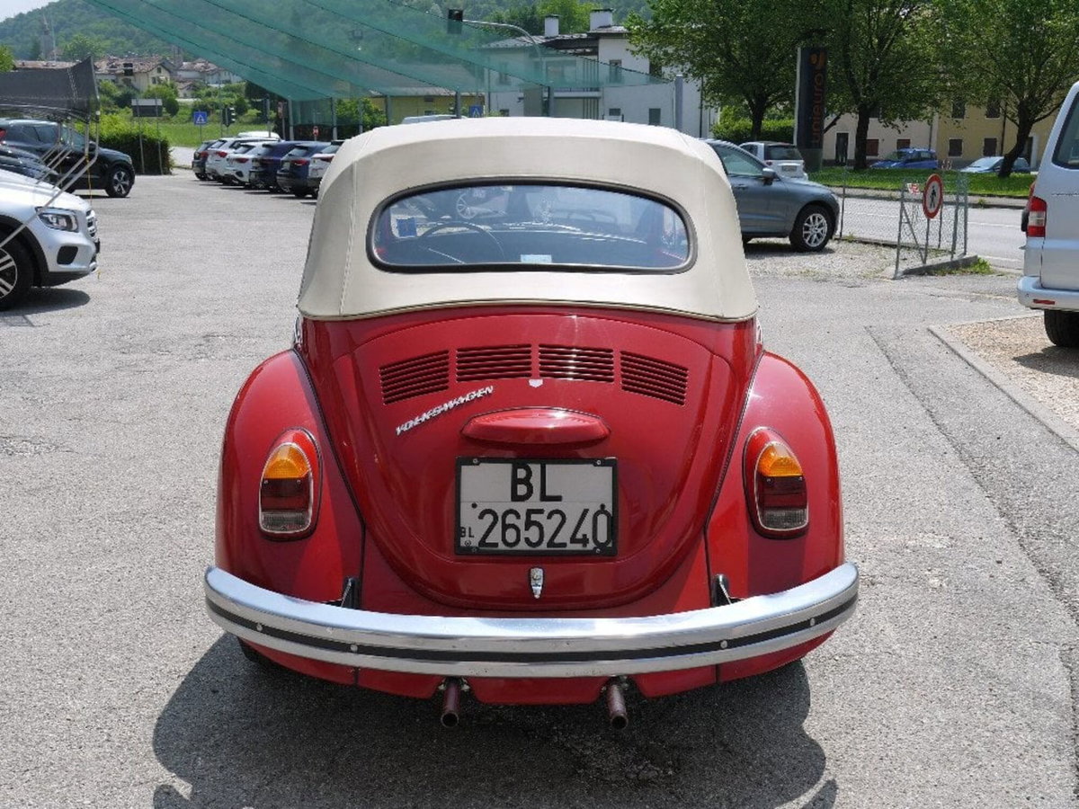 Volkswagen Maggiolino Cabrio 1.2 TSI Design (10)