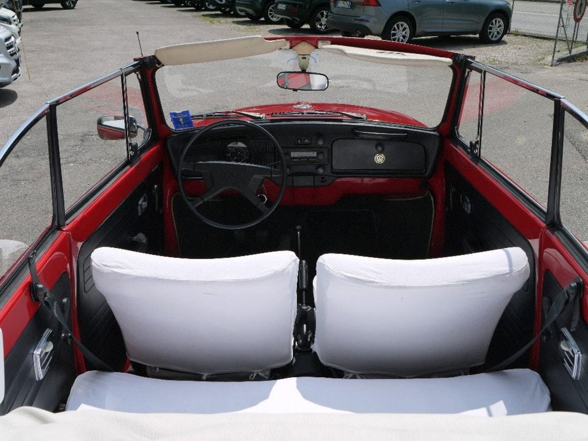 Volkswagen Maggiolino Cabrio 1.2 TSI Design (13)