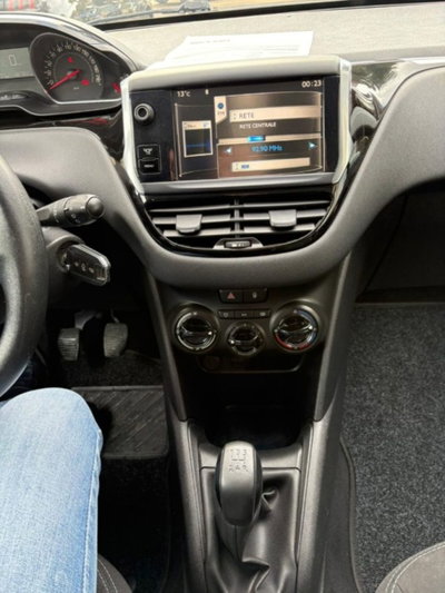 Peugeot 208 82 5 porte Touch (12)