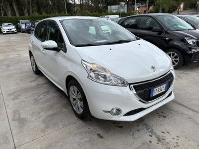 Peugeot 208 82 5 porte Touch (3)