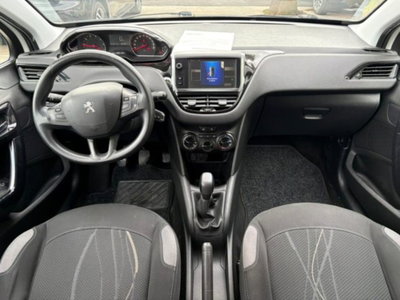 Peugeot 208 82 5 porte Touch (7)