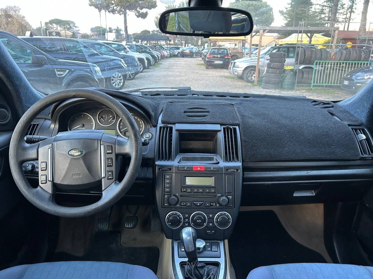 Land Rover Freelander 2.2 TD4 S.W. E (14)