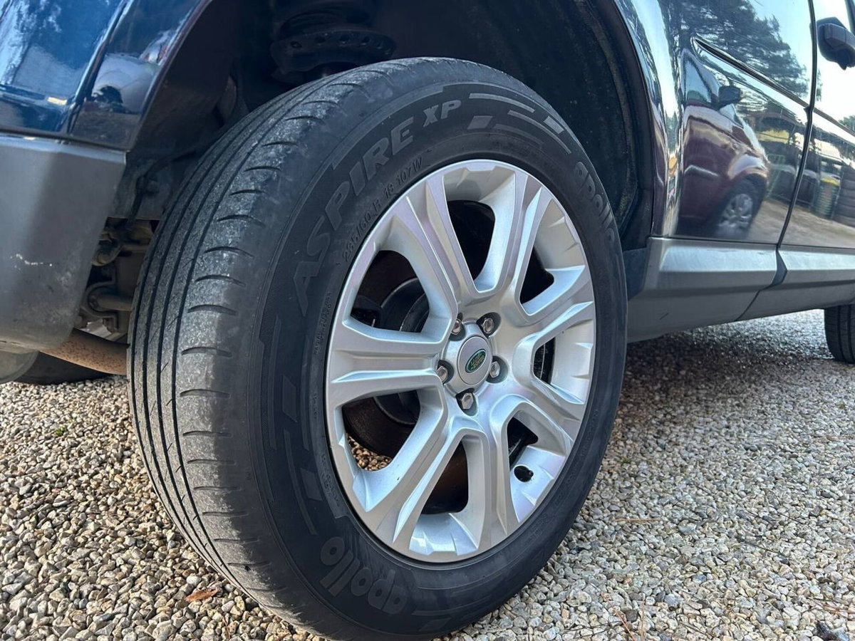 Land Rover Freelander 2.2 TD4 S.W. E (8)