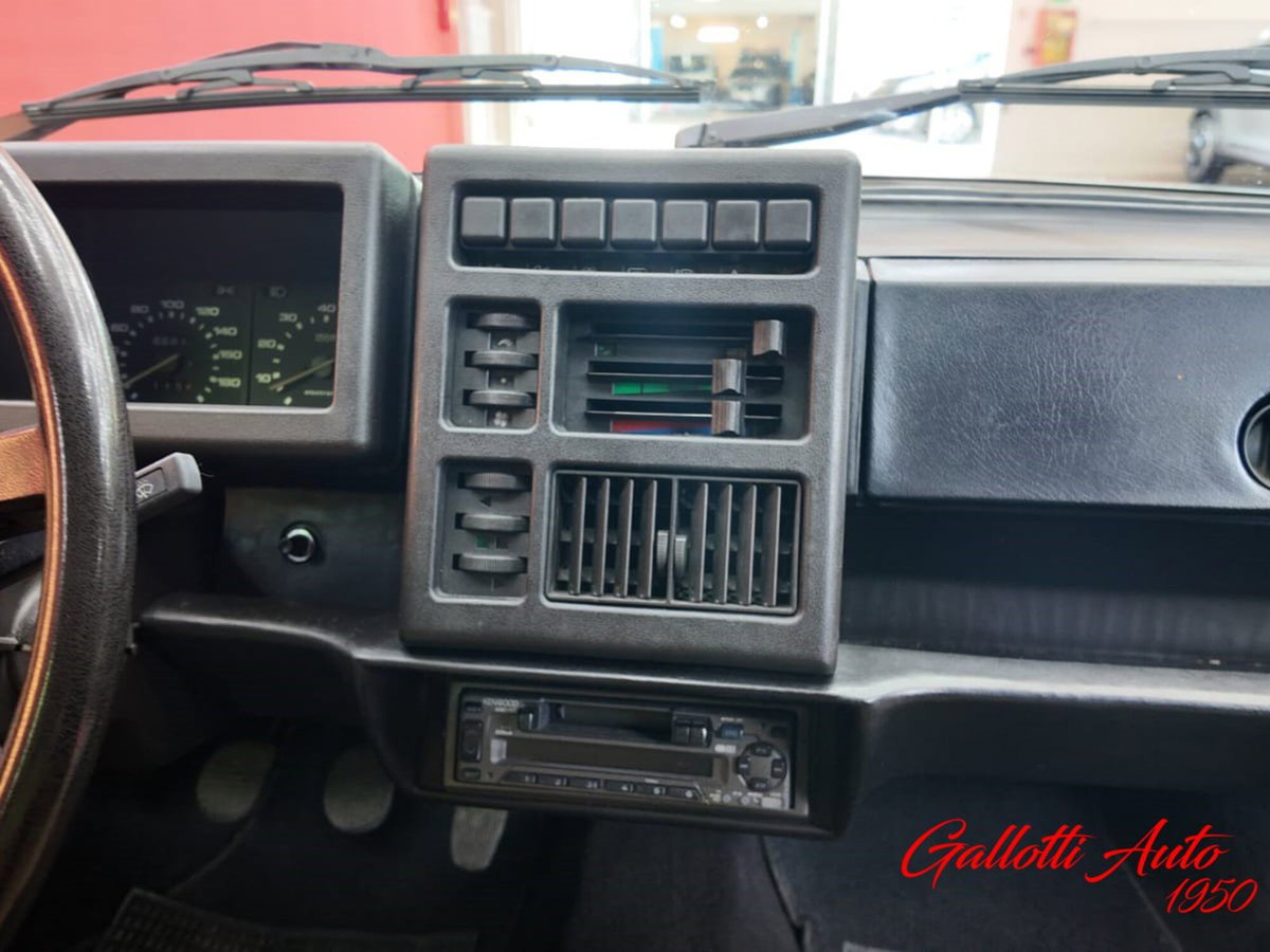 Lancia Delta LX (11)