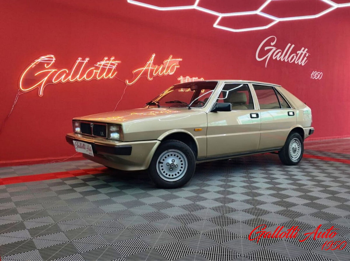 Lancia Delta LX (19)