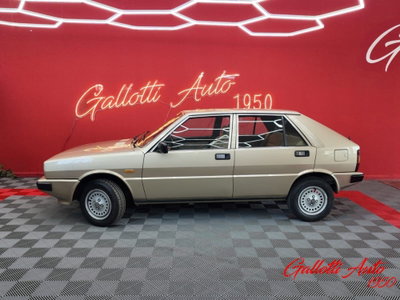 Lancia Delta LX (7)