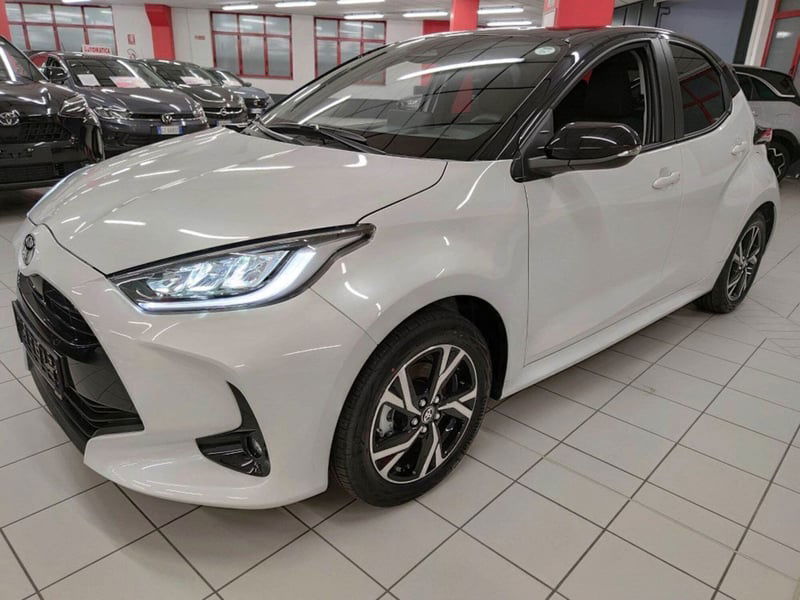 Toyota Yaris 1.5 Hybrid 5 porte Trend