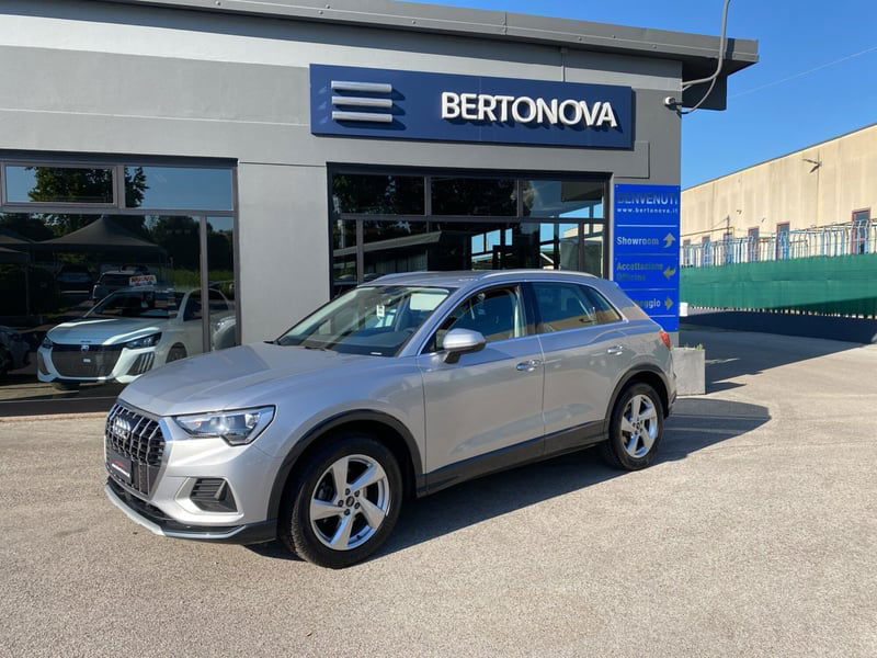 Audi Q3 35 TFSI S tronic Business Advanced