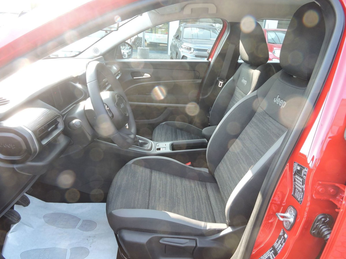 Jeep Avenger 1.2 turbo Longitude fwd 100cv (13)