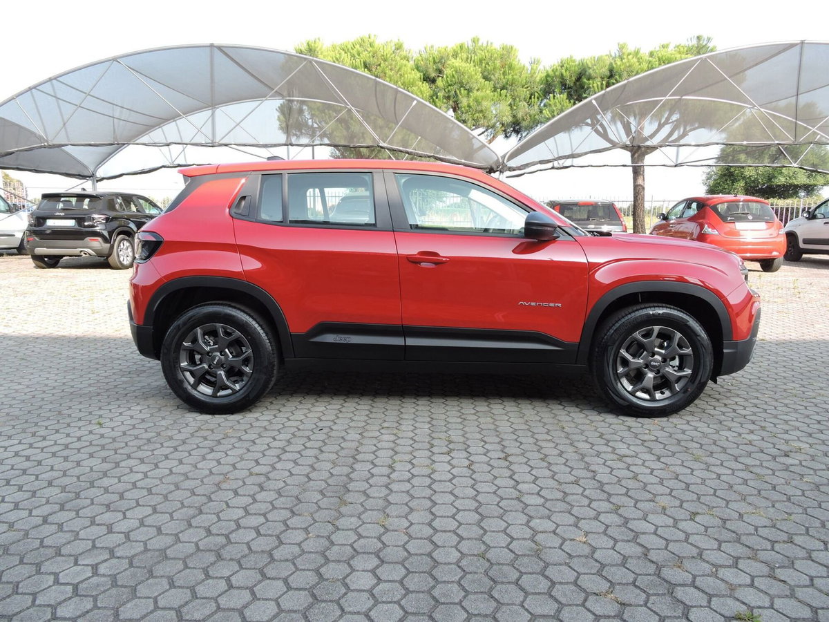 Jeep Avenger 1.2 turbo Longitude fwd 100cv (4)