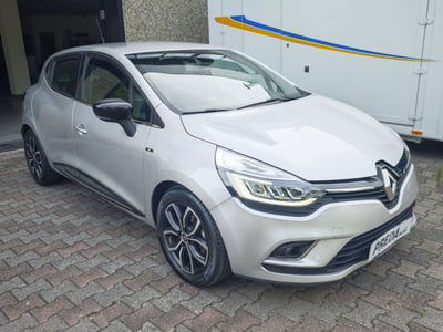 Renault Clio dCi 8V 75 CV 5 porte Moschino Intens usata