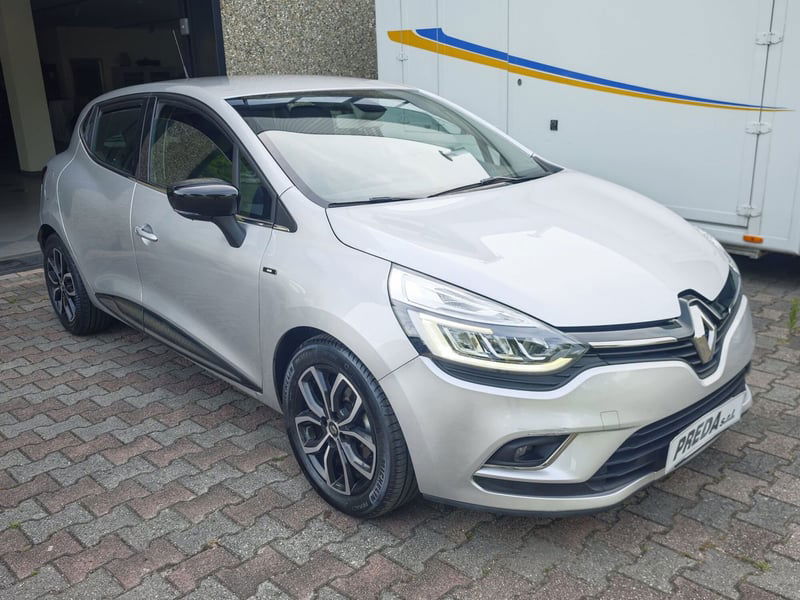 Renault Clio dCi 8V 75 CV 5 porte Moschino Intens