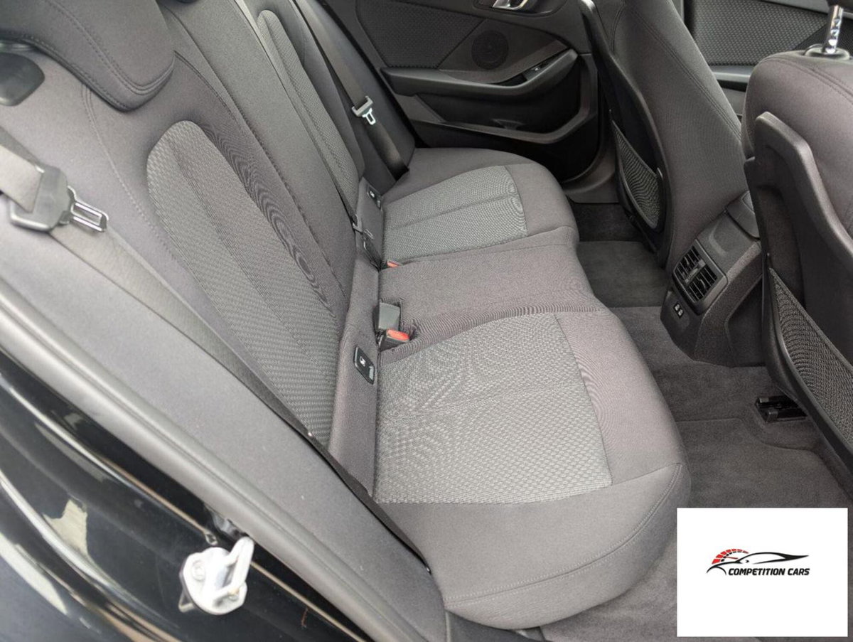 BMW Serie 1 5p. 116d 5p. Advantage (13)