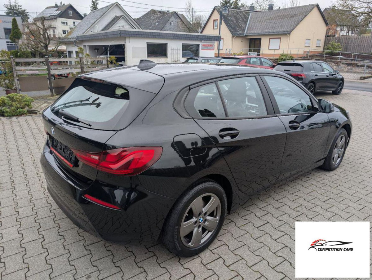 BMW Serie 1 5p. 116d 5p. Advantage (4)