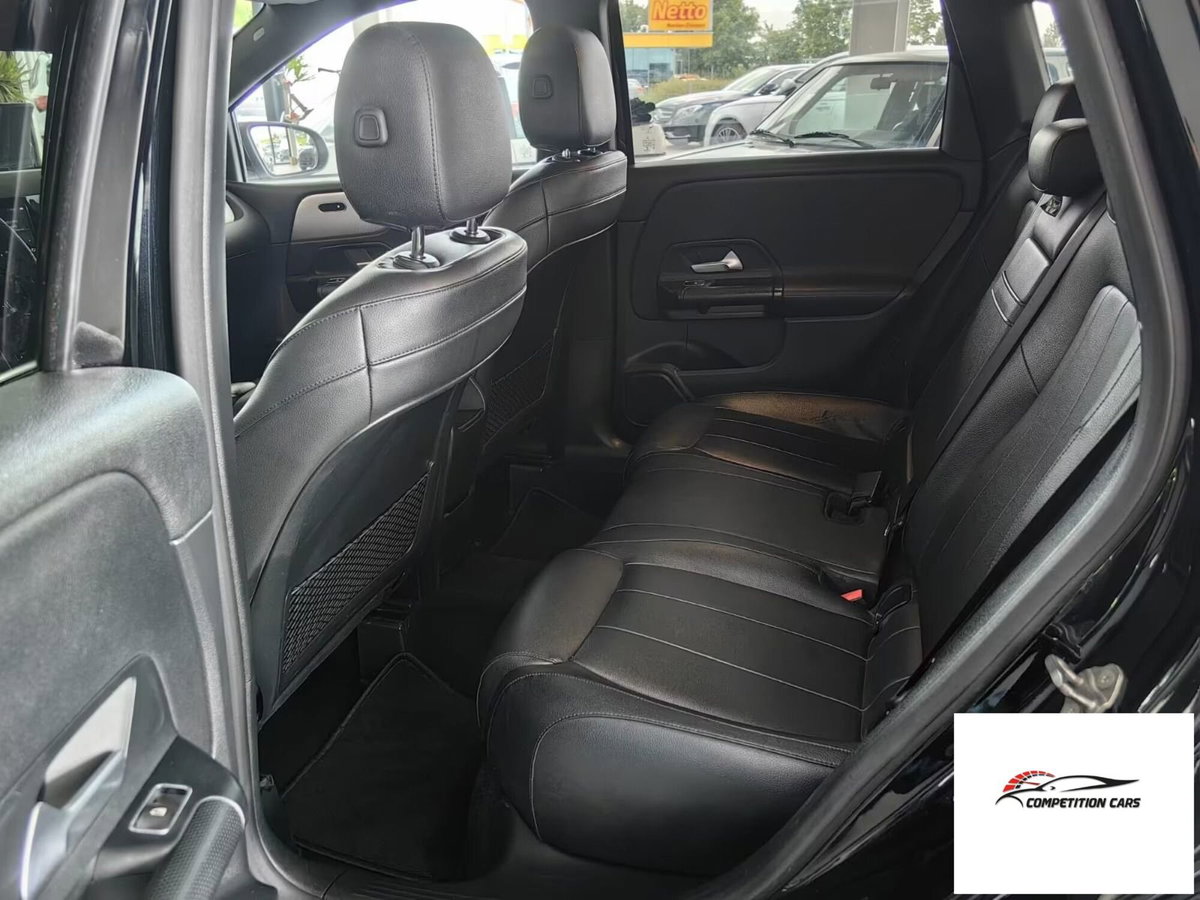 Mercedes-Benz Classe B 180 d Premium (13)