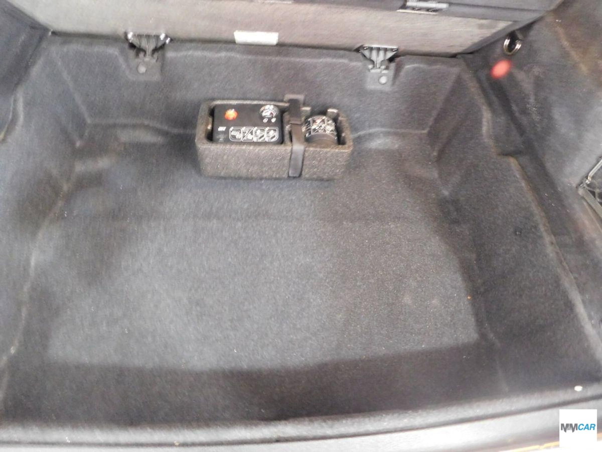 BMW X1 sDrive18d Advantage (18)