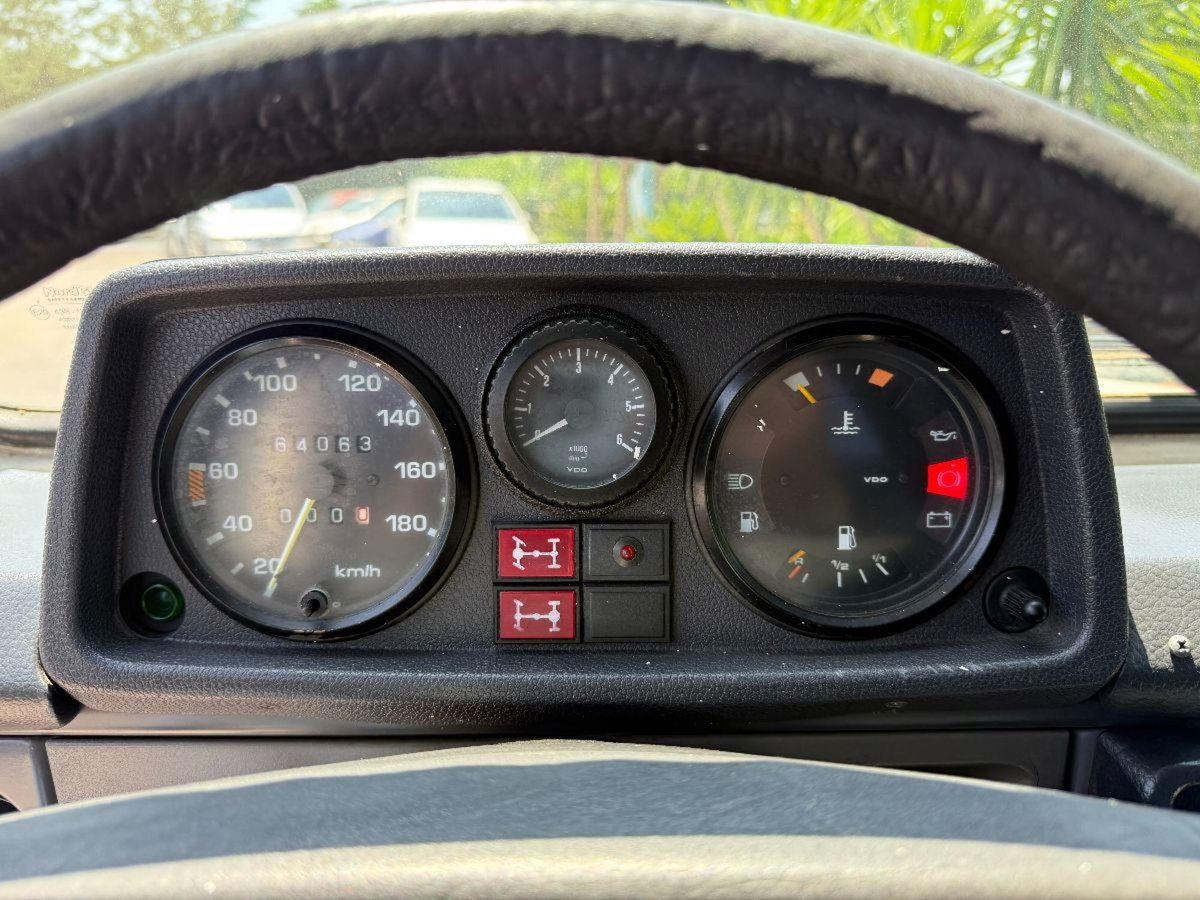 Mercedes-Benz Classe G 350 BlueTEC Cabrio (14)