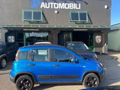 Fiat Panda Cross 1.0 firefly hybrid Cross s&s 70cv 5p.ti usata