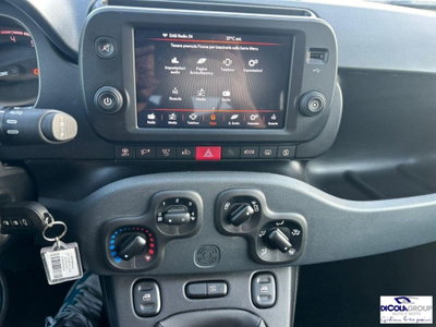 Fiat Panda 1.0 FireFly S&S Hybrid City Cross (10)