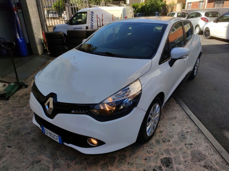 Renault Clio 1.2 75CV 5 porte Live