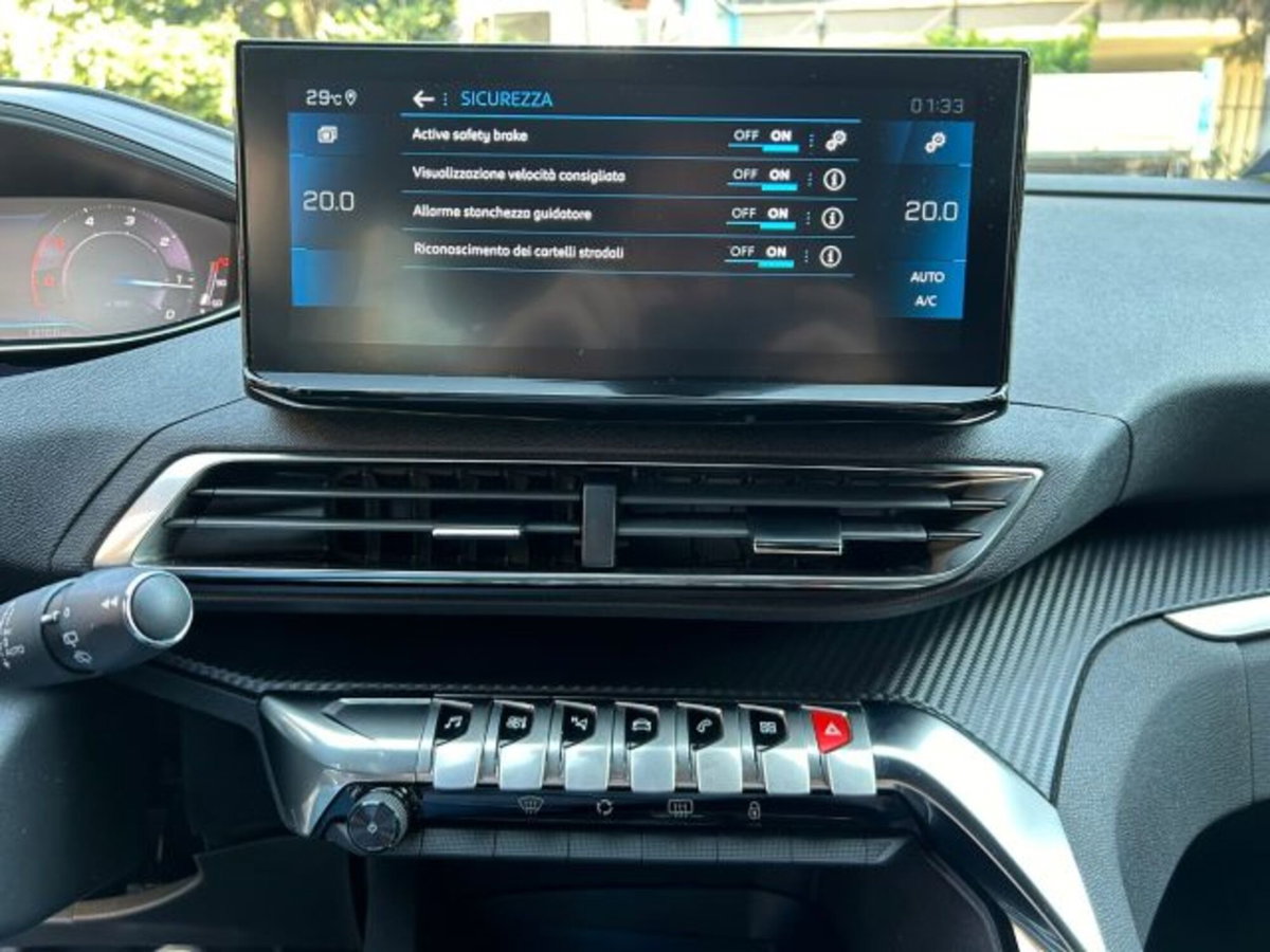 Peugeot 5008 1.5 bluehdi Allure Pack s&s 130cv eat8 (10)