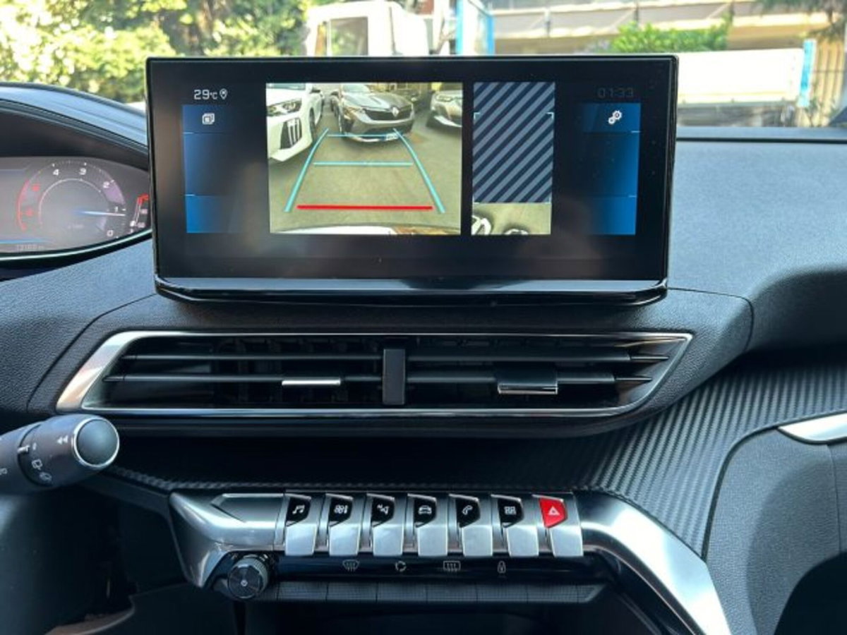 Peugeot 5008 1.5 bluehdi Allure Pack s&s 130cv eat8 (11)
