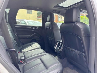 Porsche Cayenne 4.8 S (13)