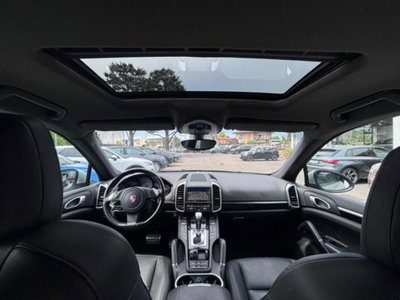 Porsche Cayenne 4.8 S (15)